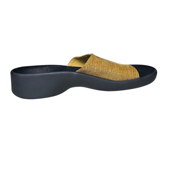 Birkenstock Tatami Bridget Slide Sandals Women's Size 37 6 GOLD Leather Slip On - Picture 4 of 11